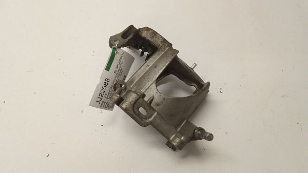 Fuel filter bracket