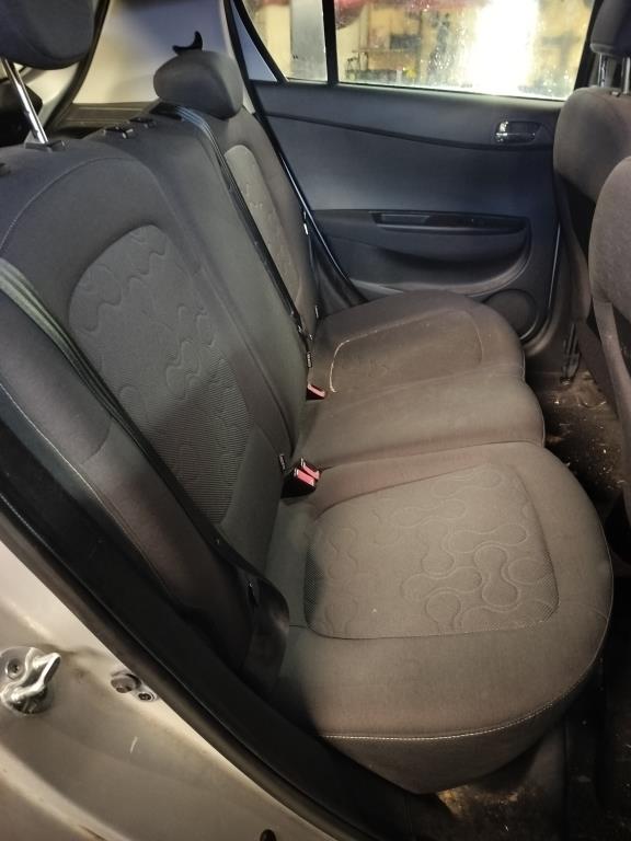 Baksete HYUNDAI i20 (PB, PBT)