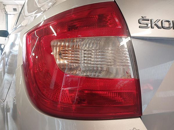 Baglygte SKODA RAPID (NH3)