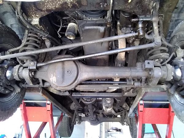 Front axle assembly complete 4wd LAND ROVER DISCOVERY   (LJ)