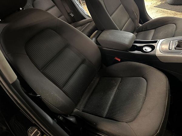sièges avant 4 portes AUDI A4 Avant (8K5, B8)