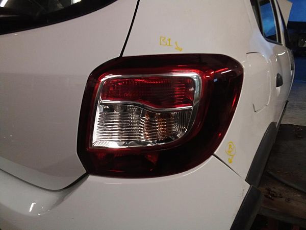 Baglygte DACIA SANDERO II