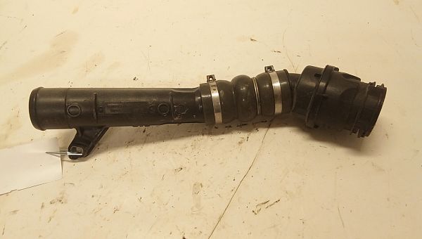 turbo / Intercooler hose / pipe RENAULT CAPTUR I (J5_, H5_)