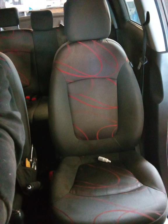 Front seats - 4 doors CHEVROLET SPARK (M300)