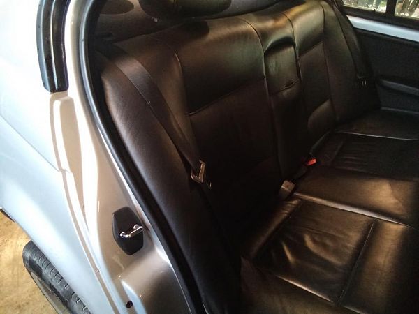 ceinture de sécurité arrière BMW 3 (E46)