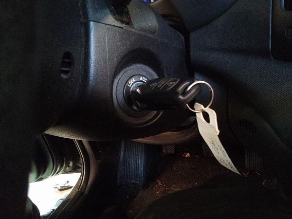 Steering wheel lock HYUNDAI i30 (FD)