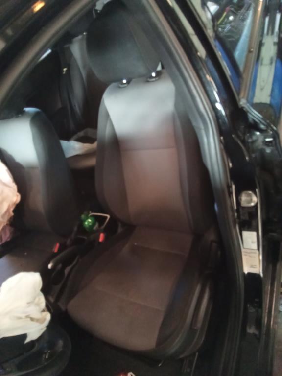 Front seats - 4 doors HYUNDAI i20 Coupe (GB)