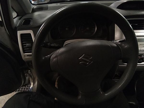 Ratt - (airbag medfølger ikke) SUZUKI LIANA Hatchback