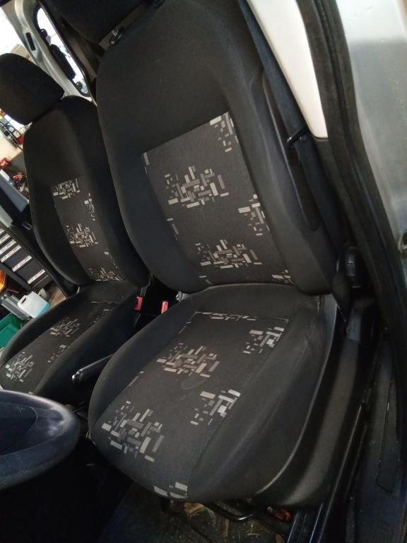 Front seats - 4 doors FIAT QUBO (225_)
