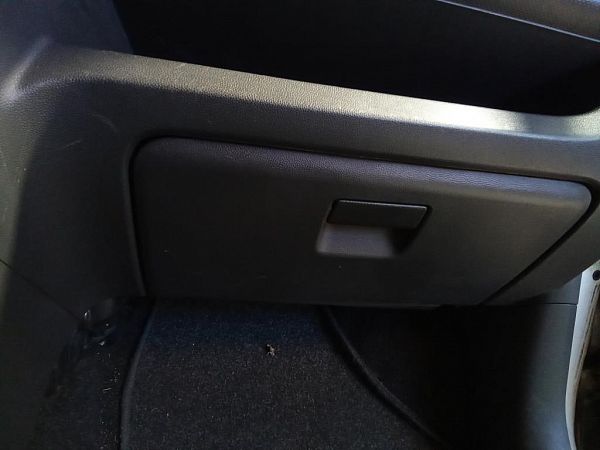 Glove compartment SUZUKI SPLASH (EX)