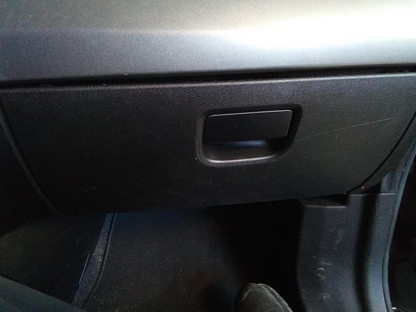 Dashboardkastje / Handschoenenkastje FIAT PUNTO (199_)