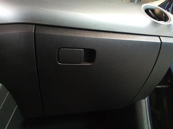 Handskerum VW UP (121, 122, BL1, BL2, BL3, 123)