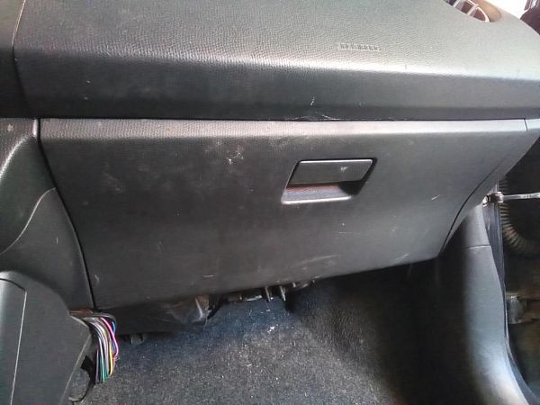 Glove compartment SUZUKI SWIFT III (MZ, EZ)