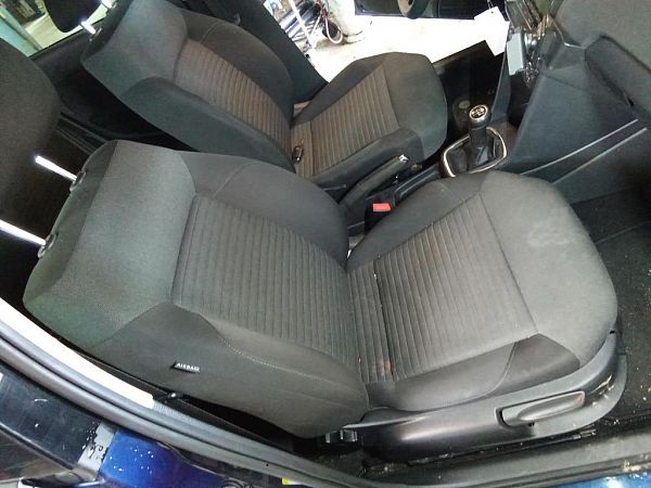 Front seats - 4 doors VW POLO (6R1, 6C1)