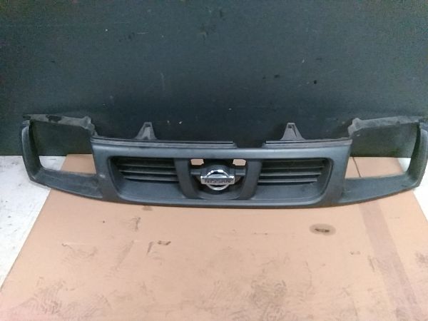 Grill / gitter NISSAN PICK UP (D22)