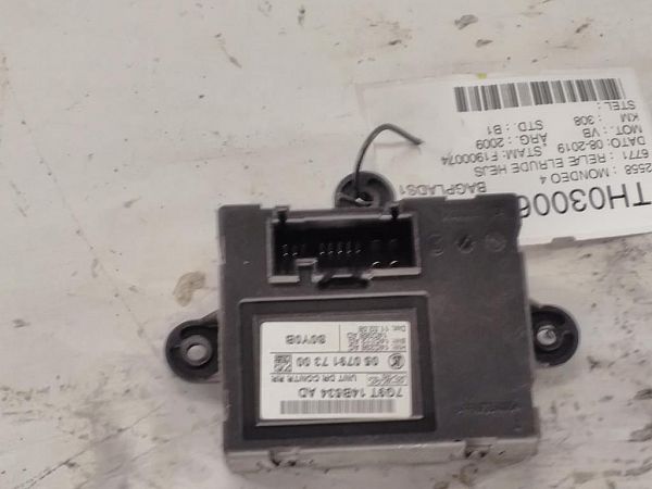 Relay - electrical screen control FORD MONDEO IV Turnier (BA7)