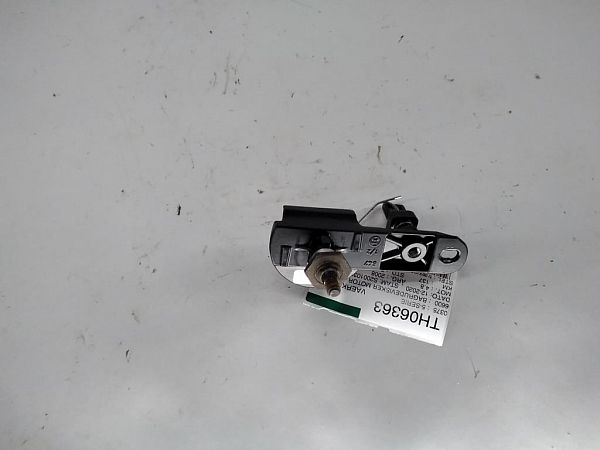 Rear window wiper mechanism