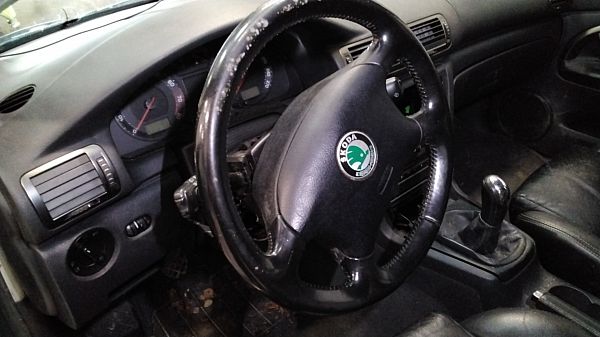 Steering wheel - airbag type (airbag not included) SKODA SUPERB I (3U4)