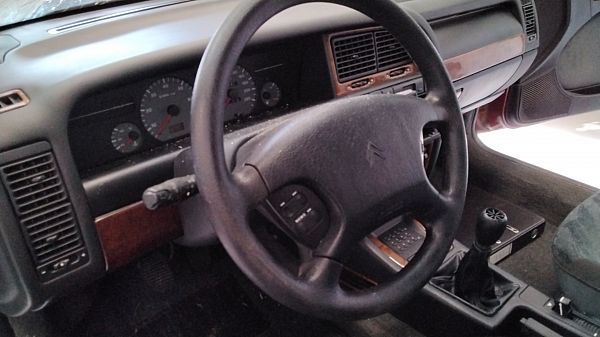 Steering wheel - airbag type (airbag not included) CITROËN XANTIA (X1_, X2_)
