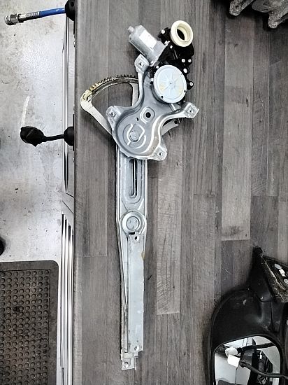 Ruderegulator TOYOTA AURIS (_E15_)