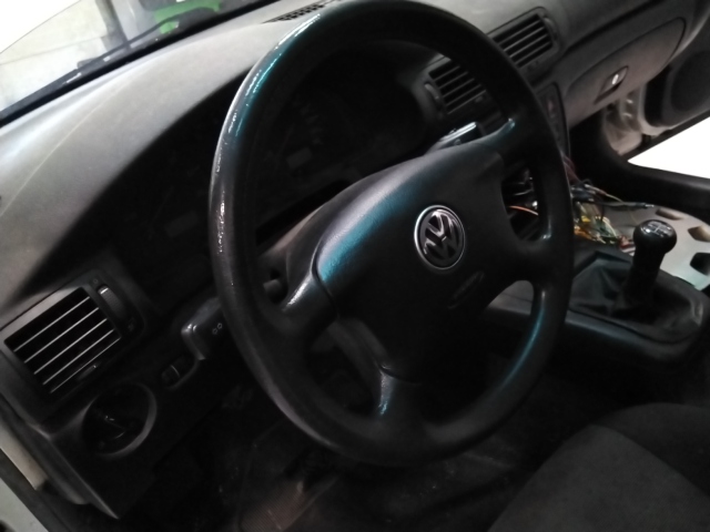Rat (airbag medfølger ikke) VW PASSAT Estate (3B5)