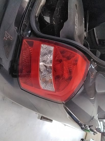 Światła tylne KIA CERATO Hatchback (LD)