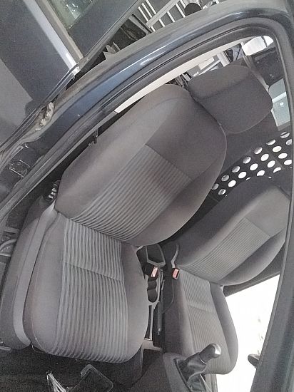 Front seats - 4 doors FORD FOCUS C-MAX (DM2)