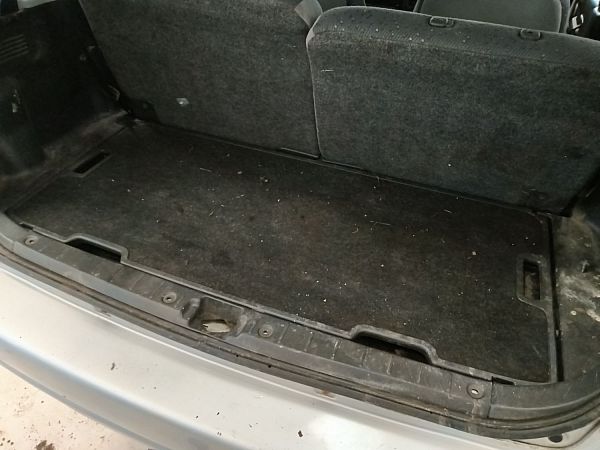 Bagagerum - bundplade SUZUKI IGNIS I (FH)