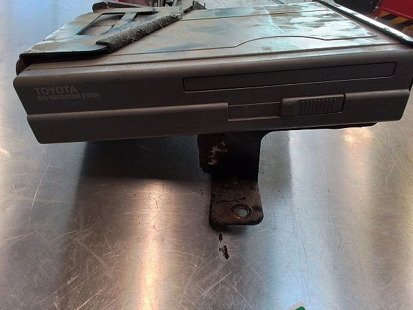 Gps/navigationsdele TOYOTA COROLLA Verso (ZER_, ZZE12_, R1_)