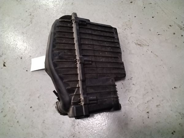 Filtr powietrza PEUGEOT 208 I (CA_, CC_)
