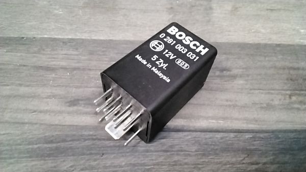 Glow plug pre-heat relay
