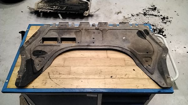 Motorskjold VW GOLF V (1K1)