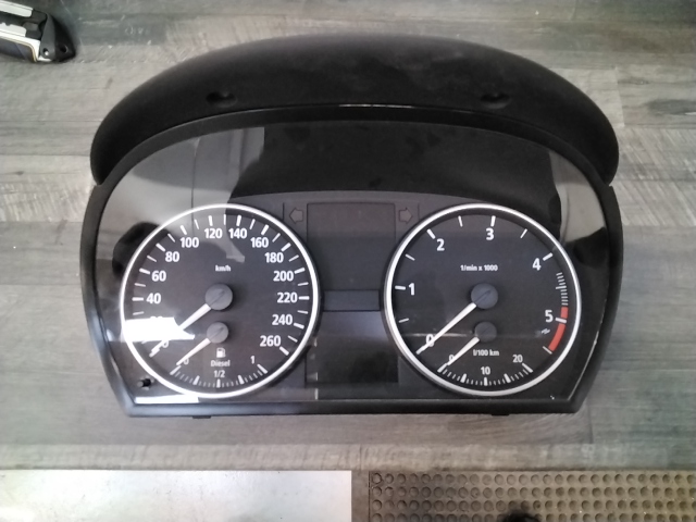 Compteur de vitesse /compte tours BMW 3 Touring (E91)