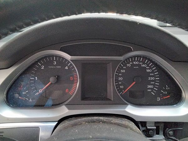 Instrumentbræt AUDI A6 Avant (4F5, C6)