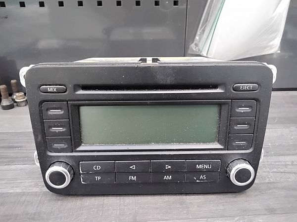 Audio VW GOLF V (1K1)