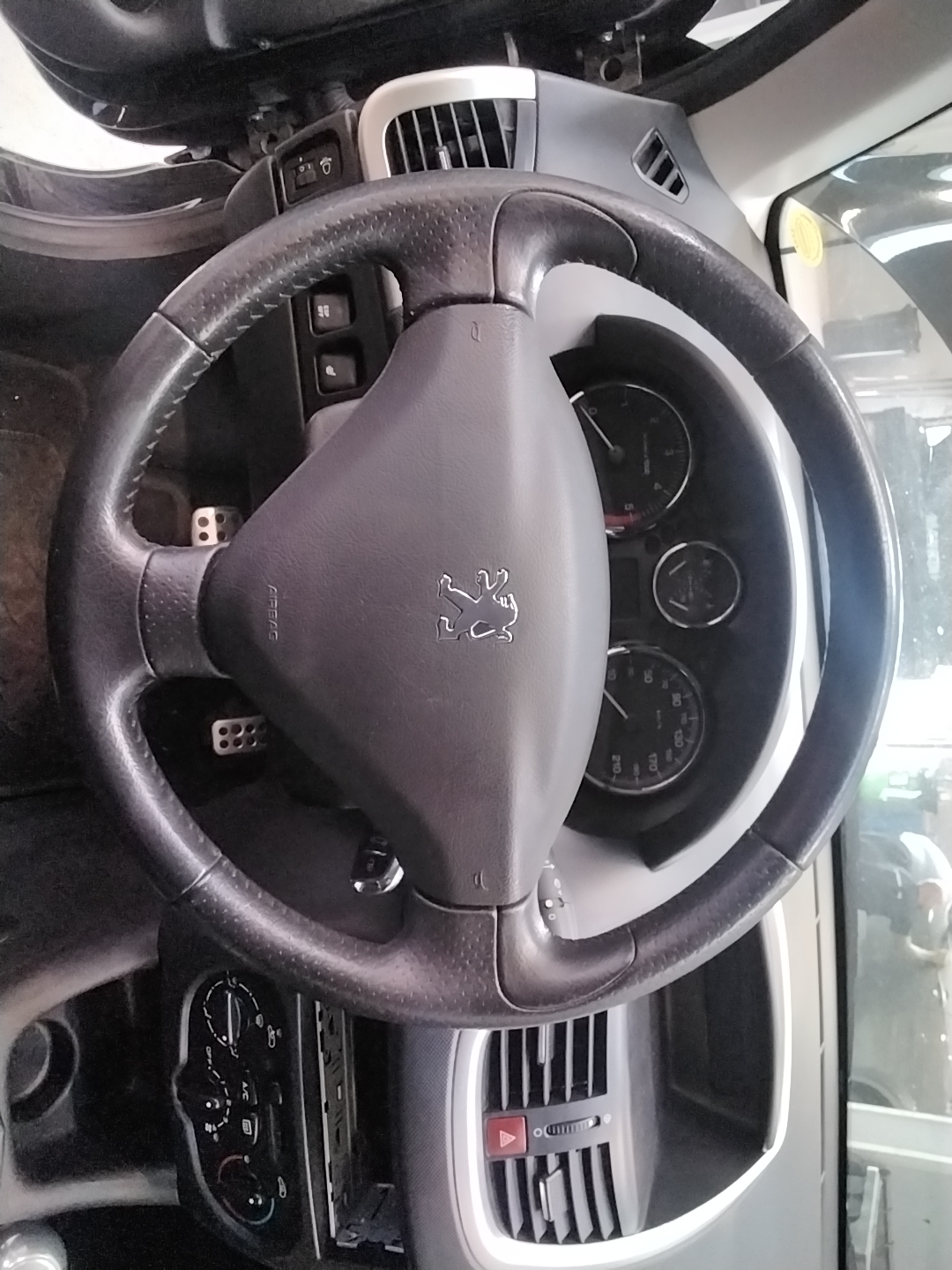 Volant avec Airbag pour Peugeot 206 ph1 - Slugauto