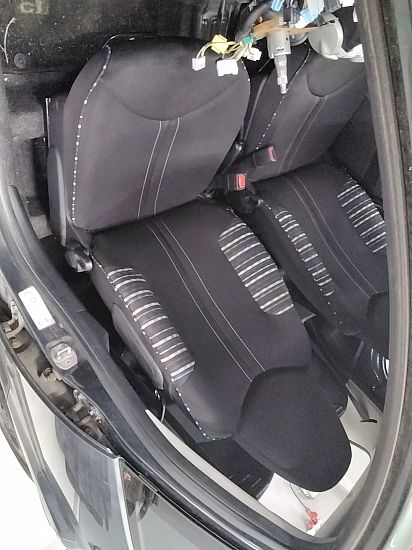 Front seats - 4 doors CITROËN C1 (PM_, PN_)