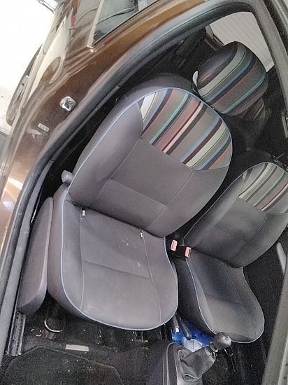 Front seats - 2 doors RENAULT TWINGO II (CN0_)