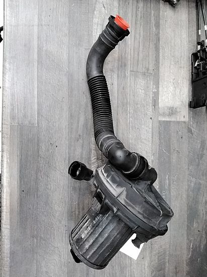 Katalysator pumpe VW GOLF Mk IV (1J1)