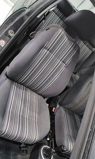 Front seats - 2 doors VW FOX Hatchback (5Z1, 5Z3, 5Z4)