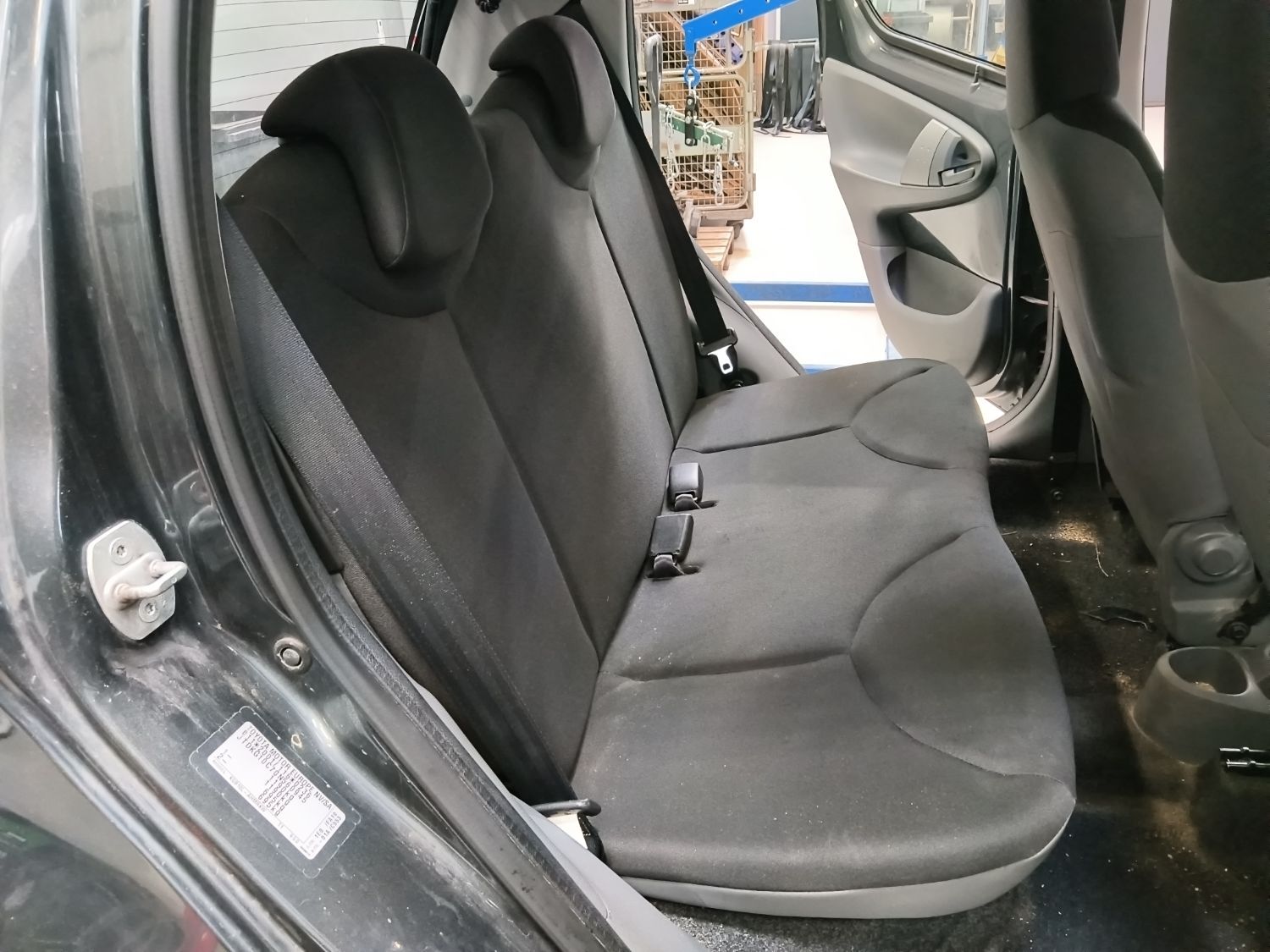 Fun Cargo Toyota Yaris Verso Isofix 2005 TOYOTA FUNCARGO (YARIS