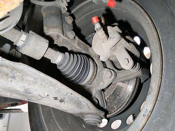Spindel for RENAULT CLIO IV Grandtour (KH_)