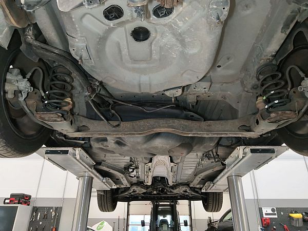 Hinterachse kpl., ohne Differenzial DS DS 3