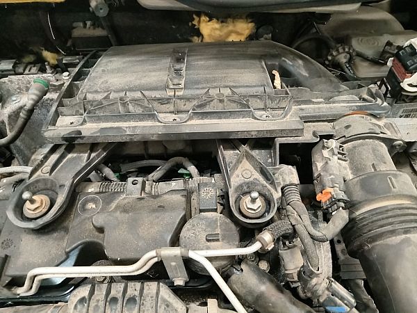 Filtr powietrza PEUGEOT 206+ (2L_, 2M_)