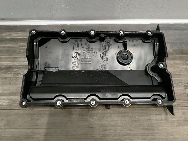 Rocker cover