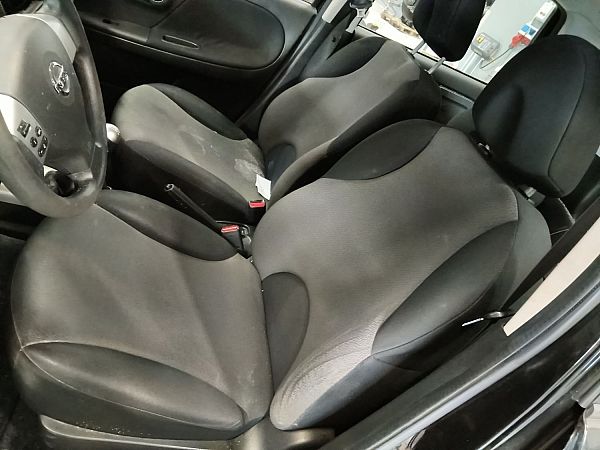 Forseter 4 dørs NISSAN NOTE (E11, NE11)