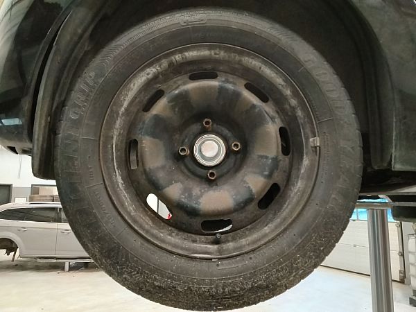Fælge aluminium med dæk PEUGEOT 208 I (CA_, CC_)