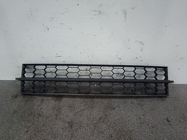 Kühlergrill SKODA OCTAVIA III (5E3, NL3, NR3)