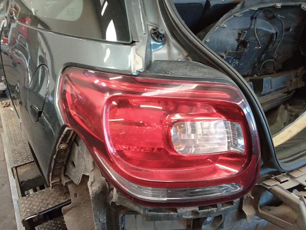 Rücklicht DS DS 3 (SA_)