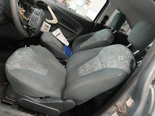 Vordersitz 2-türig FORD KA (RU8)